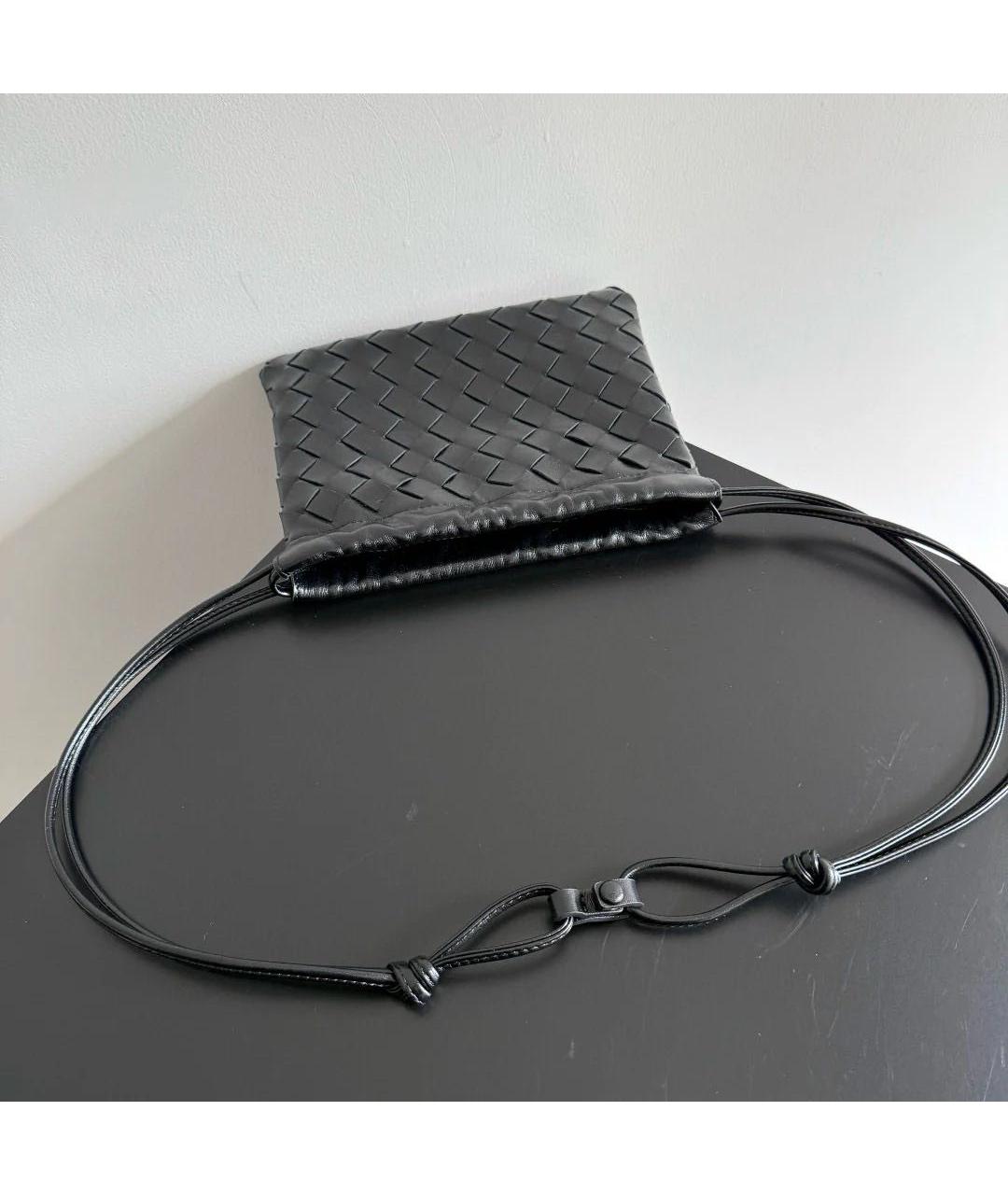 BOTTEGA VENETA Черная кожаная сумка с короткими ручками, фото 7