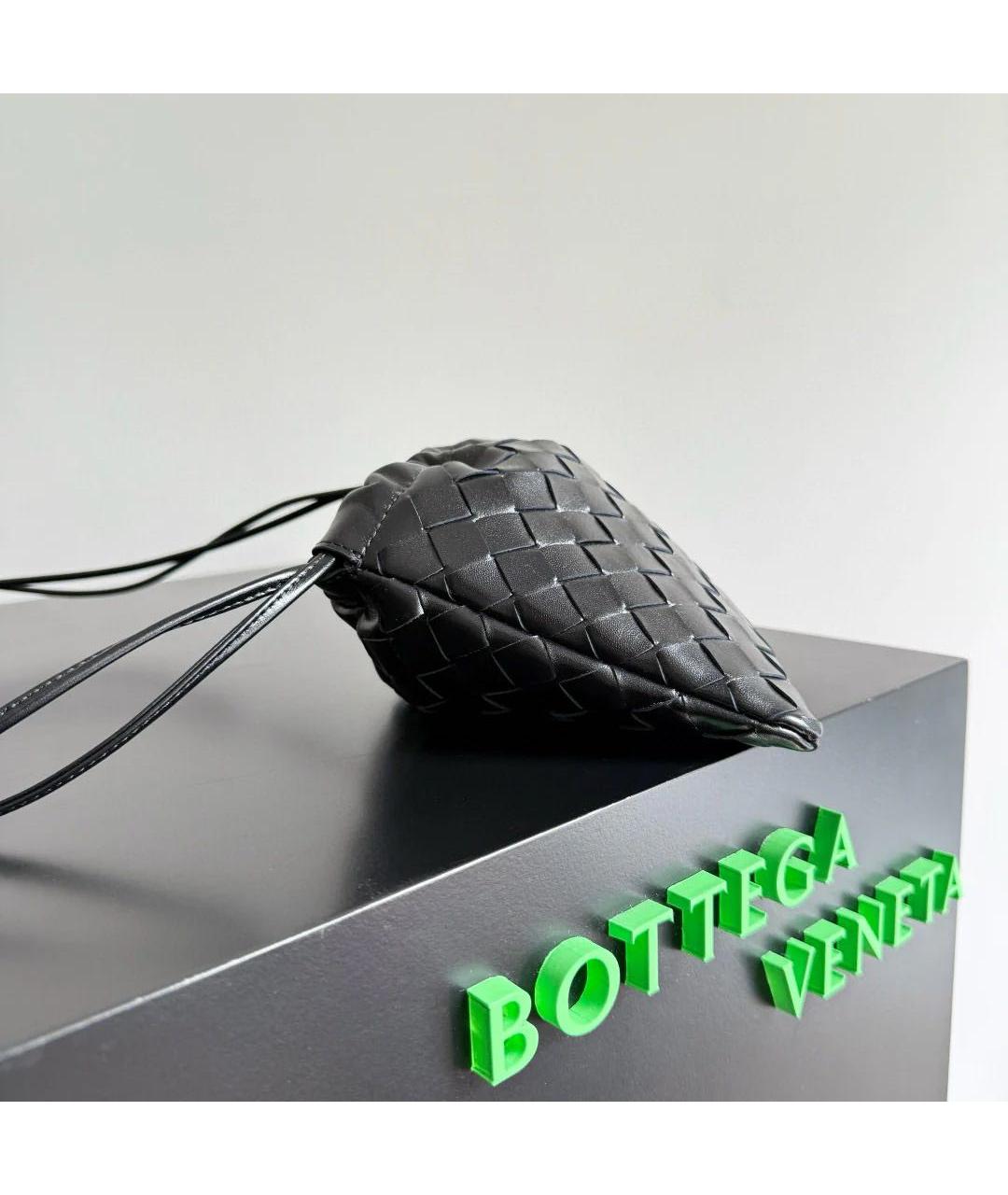 BOTTEGA VENETA Черная кожаная сумка с короткими ручками, фото 4