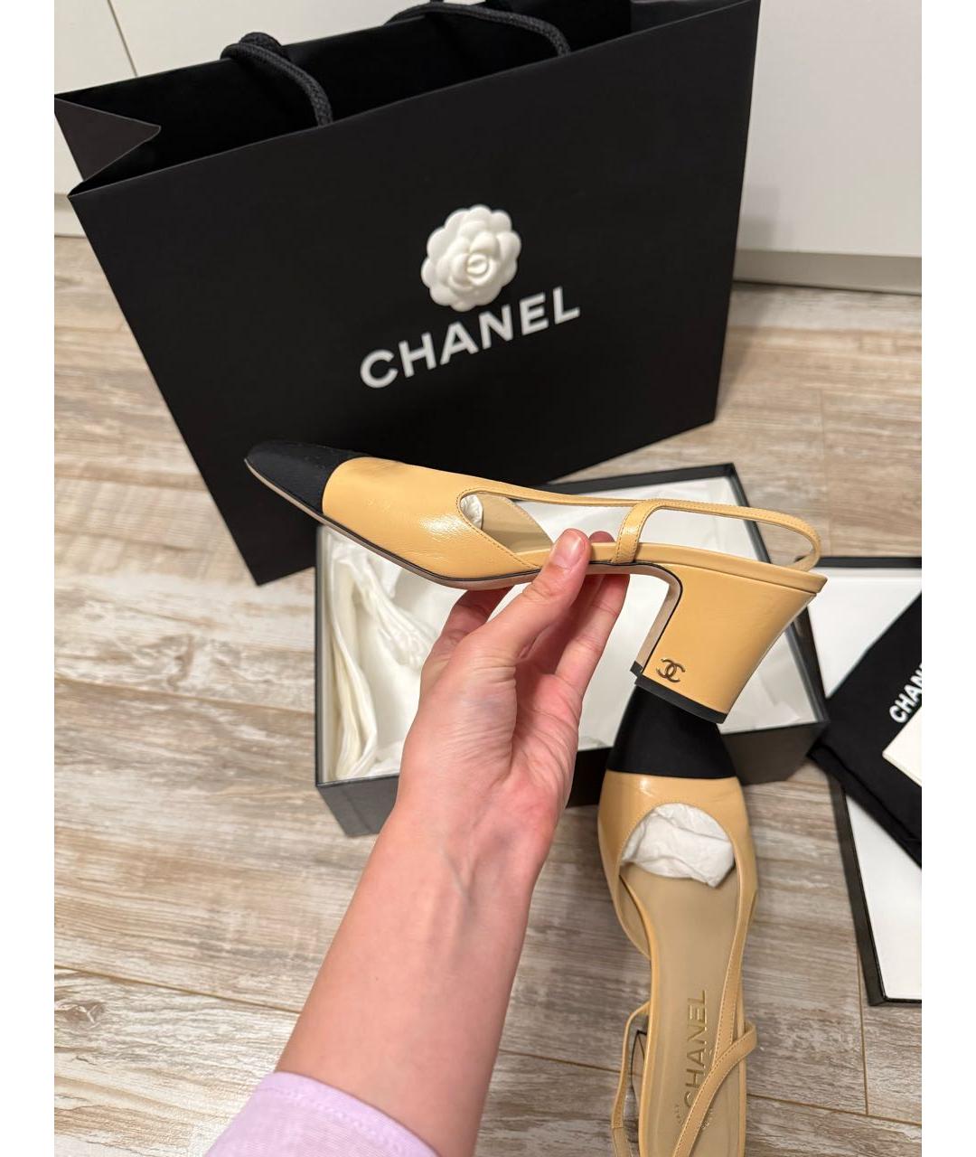 CHANEL Бежевые кожаные туфли, фото 2