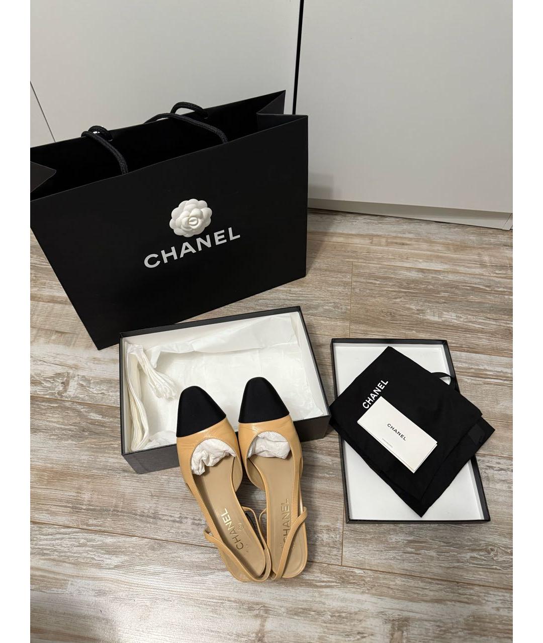 CHANEL Бежевые кожаные туфли, фото 3