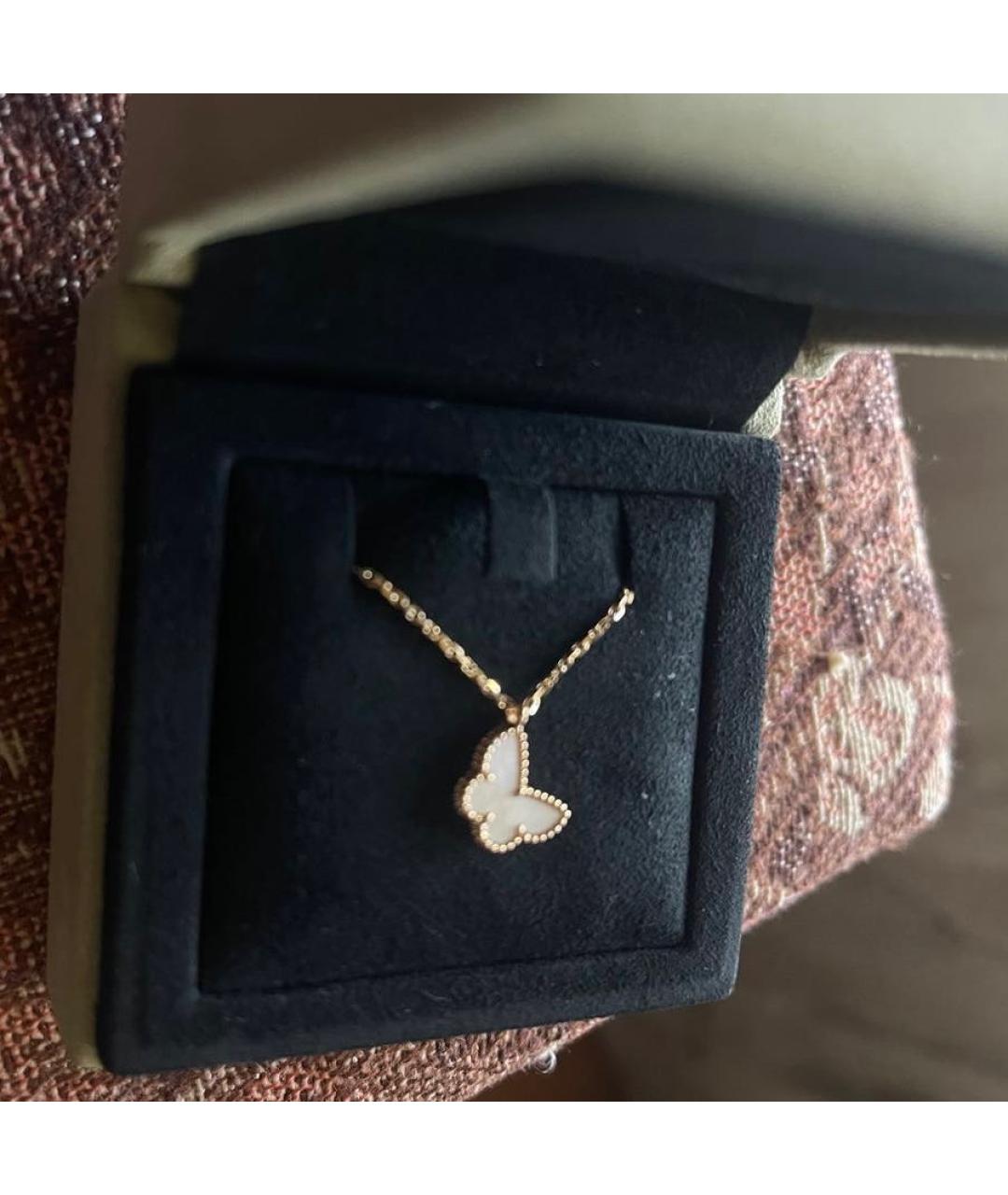 VAN CLEEF & ARPELS Белая подвеска из желтого золота, фото 4
