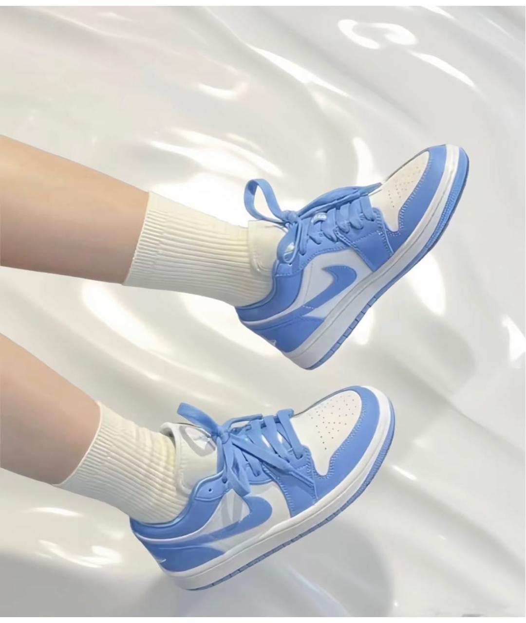 JORDAN Голубые кожаные кроссовки, фото 4