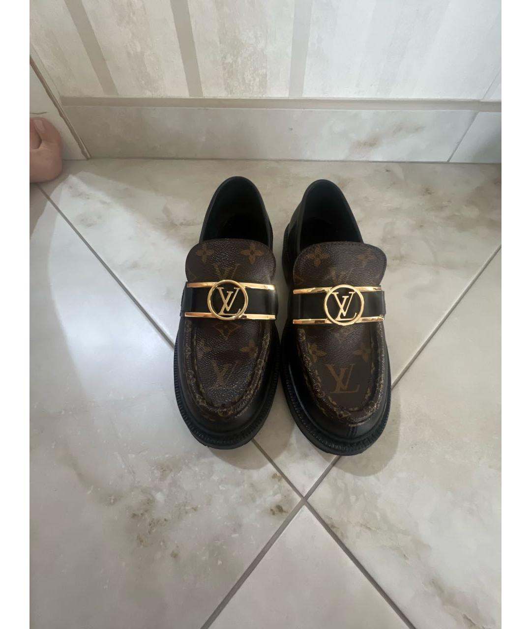 LOUIS VUITTON Черные кожаные лоферы, фото 3