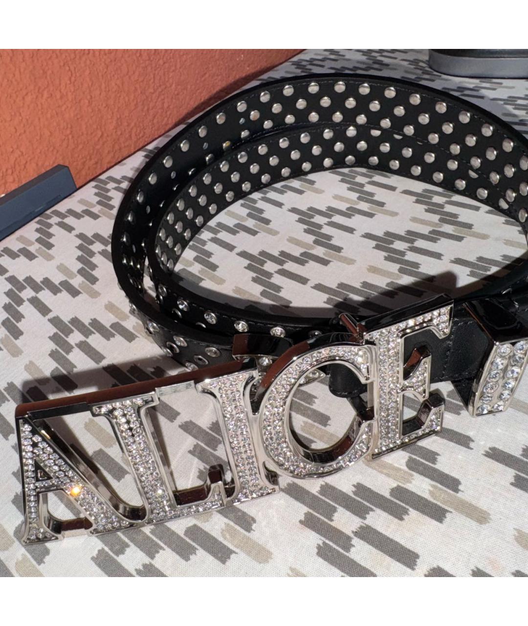 ALICE+OLIVIA Черный ремень из искусственной кожи, фото 3