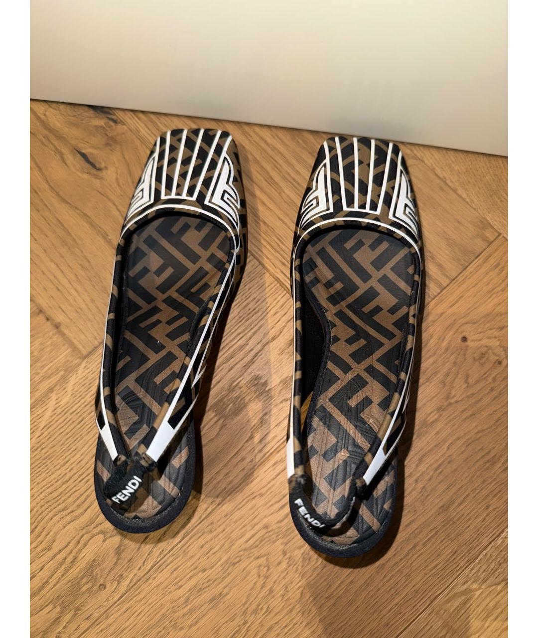 FENDI Хаки резиновые туфли, фото 3