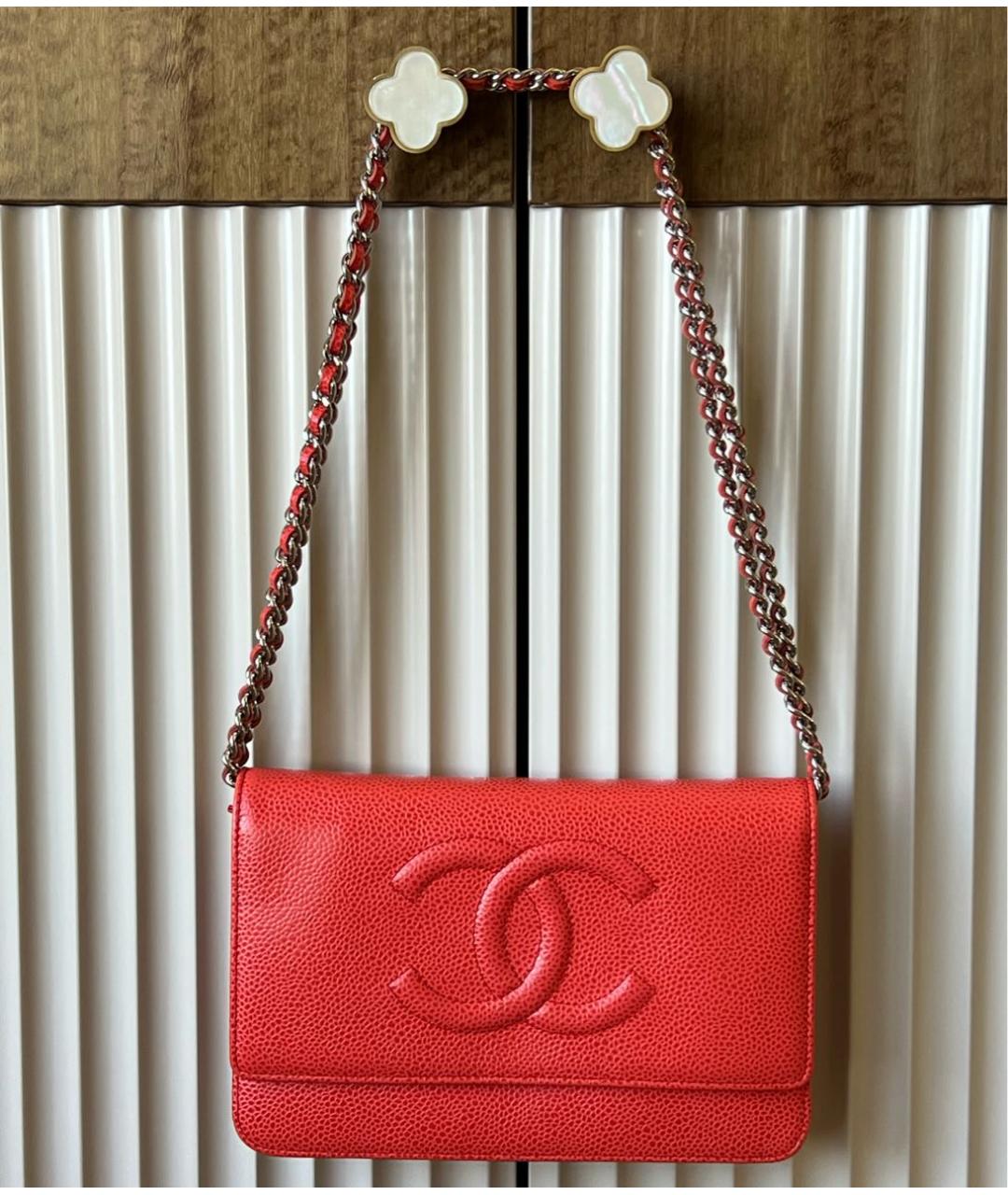 CHANEL Коралловая кожаная сумка через плечо, фото 9