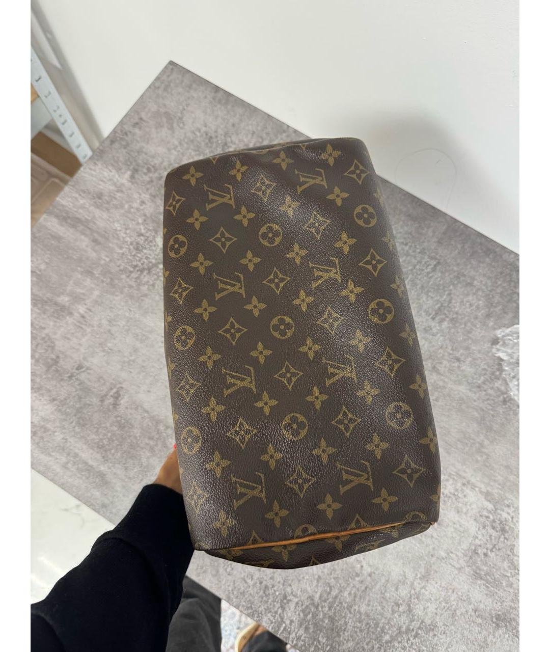 LOUIS VUITTON Коричневая кожаная сумка с короткими ручками, фото 8