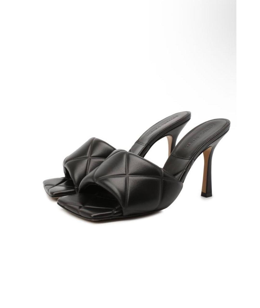 BOTTEGA VENETA Черные кожаные мюли, фото 2