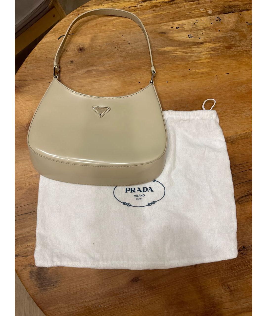 PRADA Бежевая кожаная сумка через плечо, фото 5