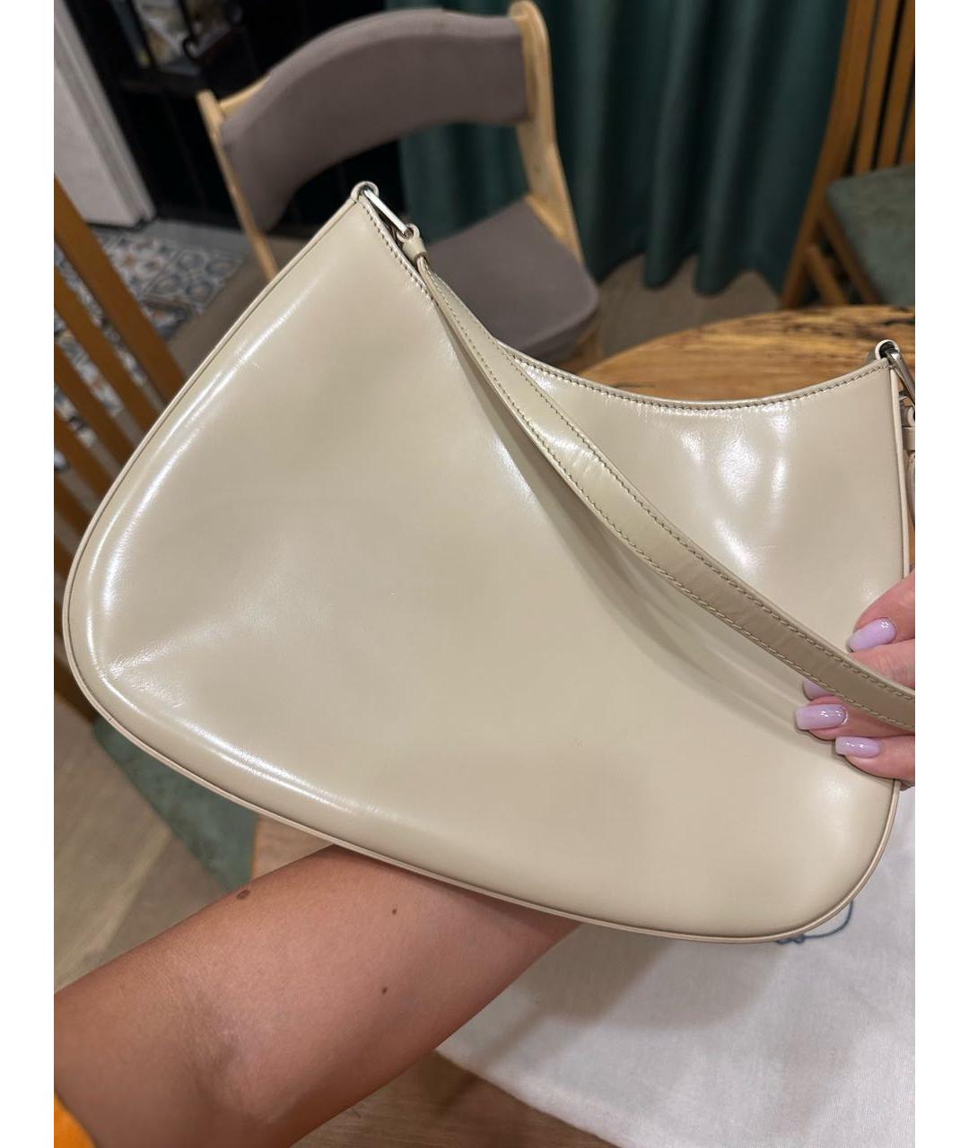 PRADA Бежевая кожаная сумка через плечо, фото 3