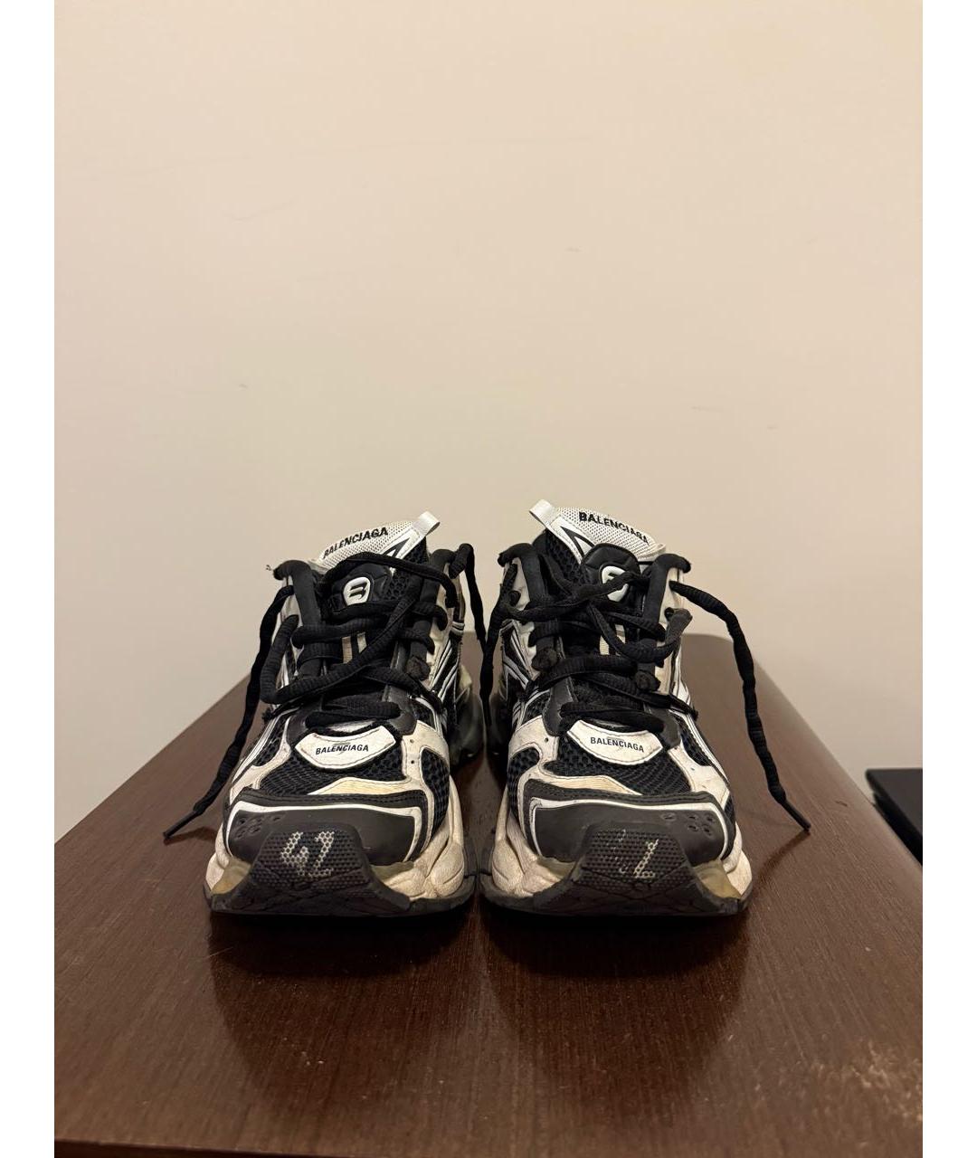 BALENCIAGA Черные резиновые низкие кроссовки / кеды, фото 2