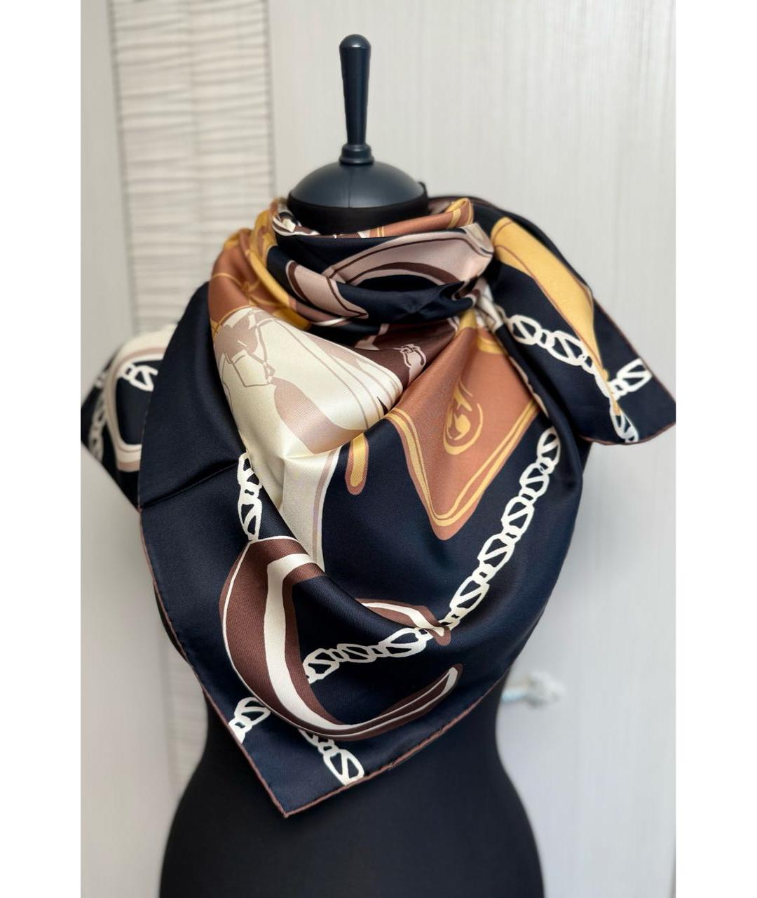 GUCCI Коричневый шелковый платок, фото 3