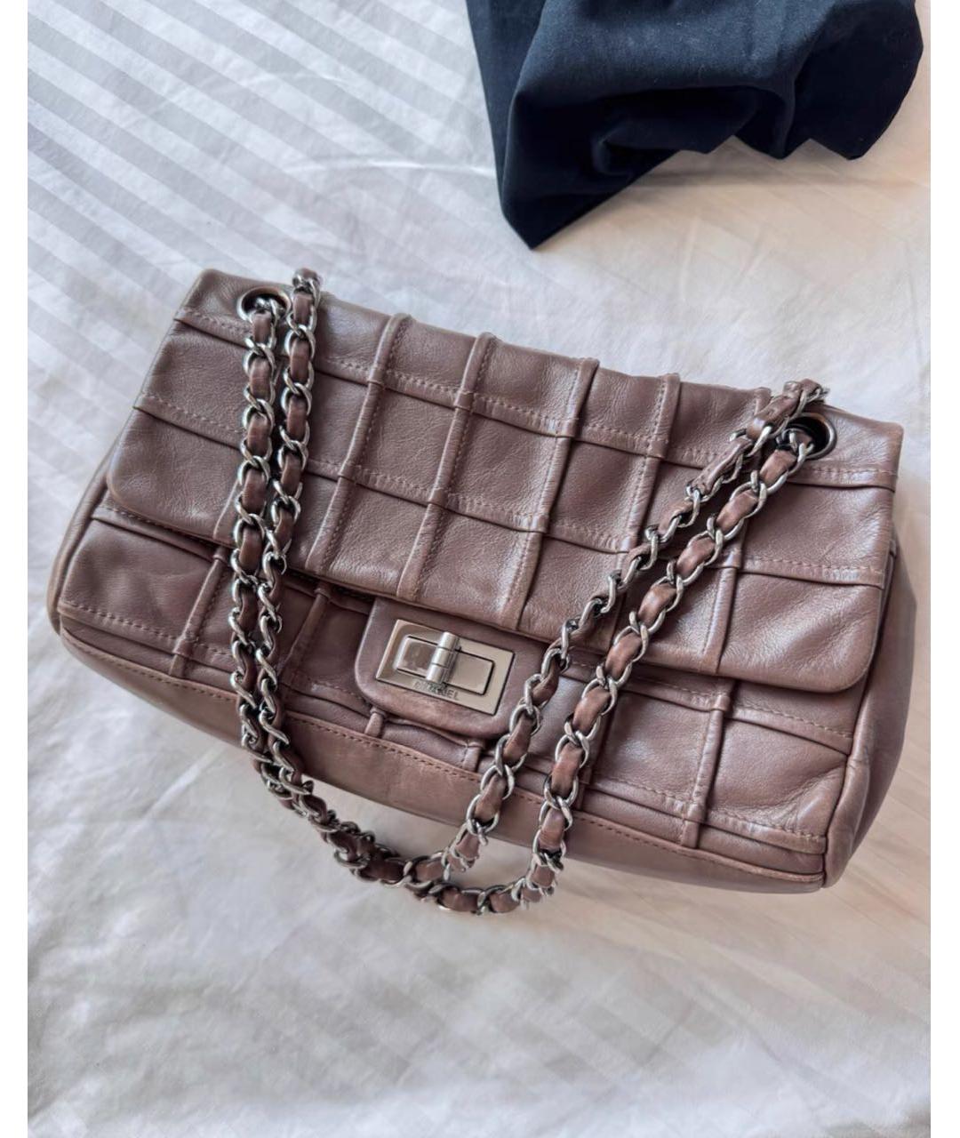 CHANEL Коричневая кожаная сумка через плечо, фото 2