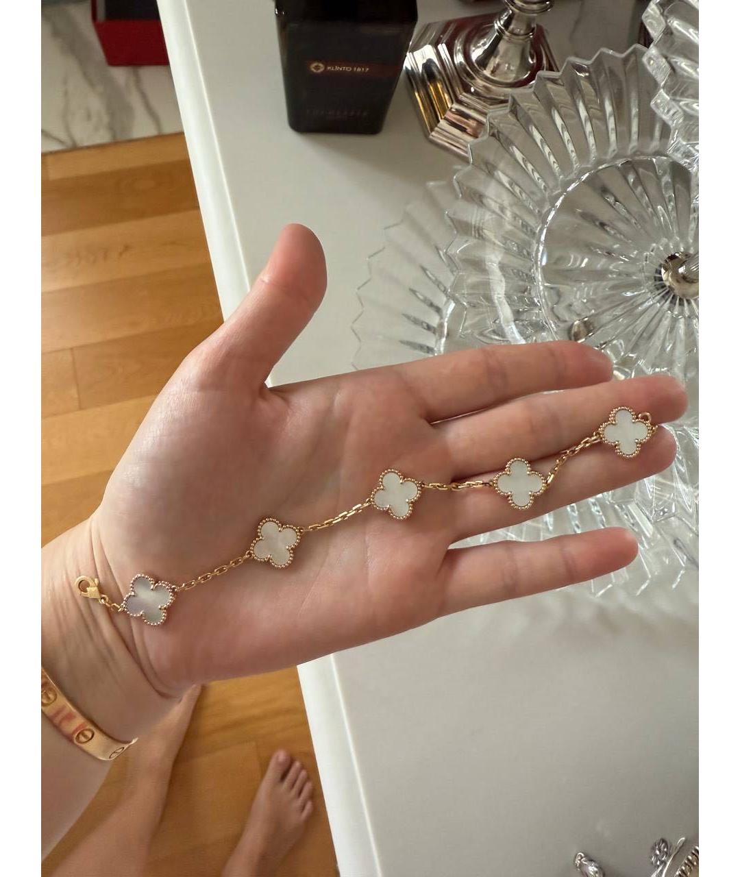 VAN CLEEF & ARPELS Бежевый браслет из желтого золота, фото 2