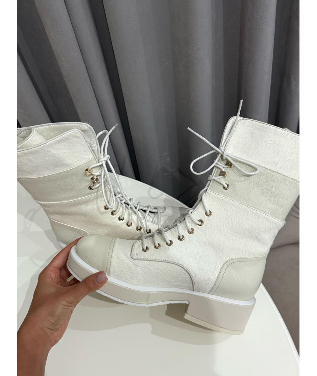 CHANEL Белые кожаные ботинки, фото 3