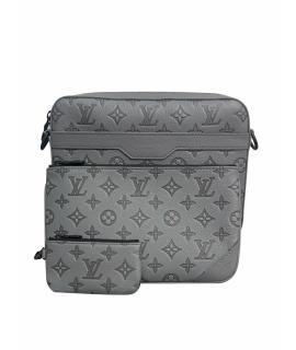 LOUIS VUITTON Сумка на плечо