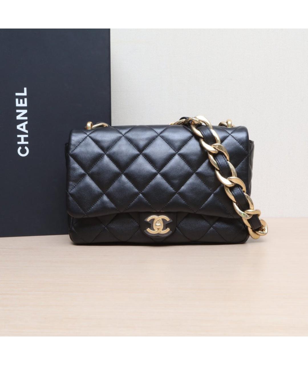 CHANEL Черная кожаная сумка через плечо, фото 2
