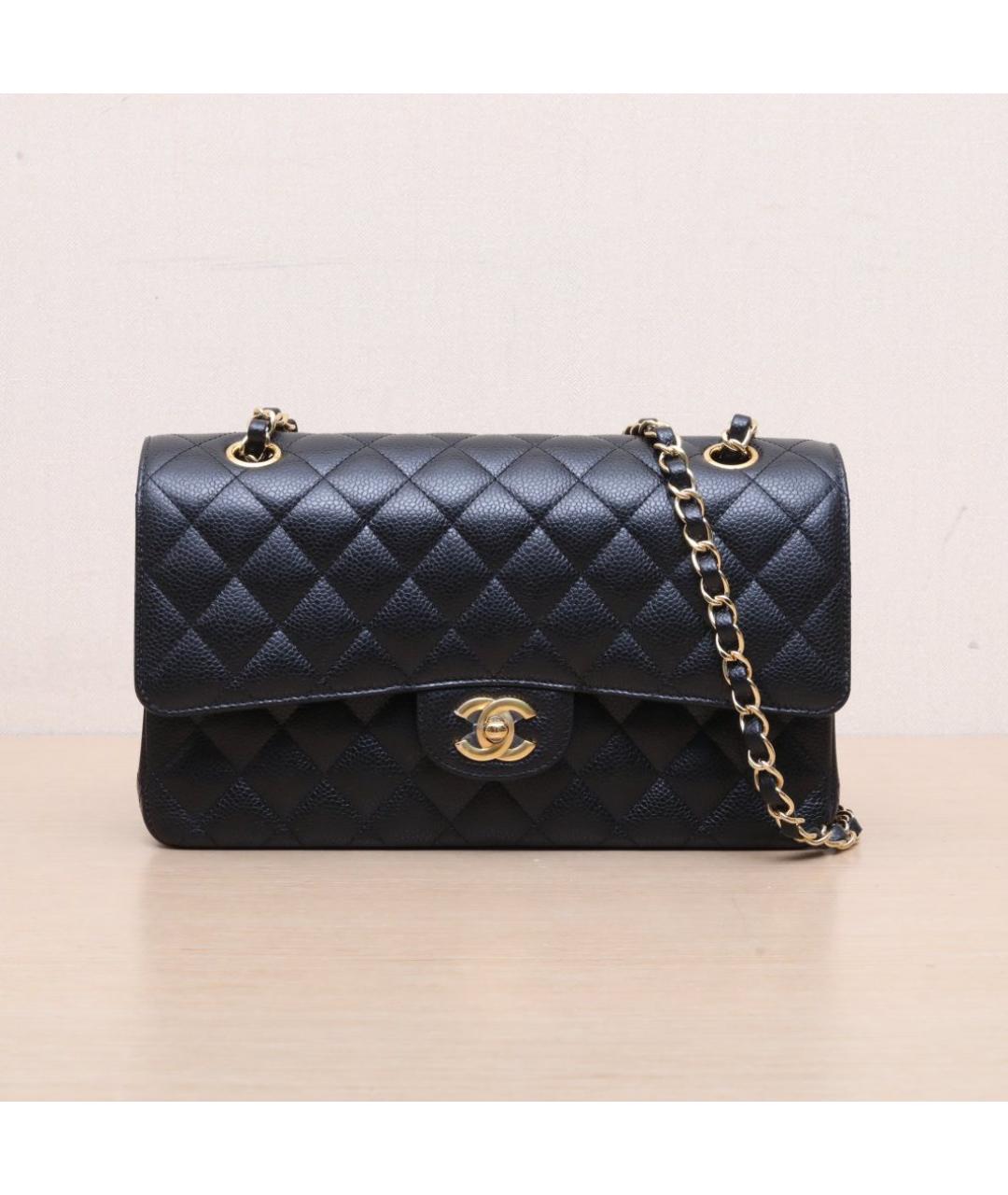 CHANEL Черная кожаная сумка через плечо, фото 3