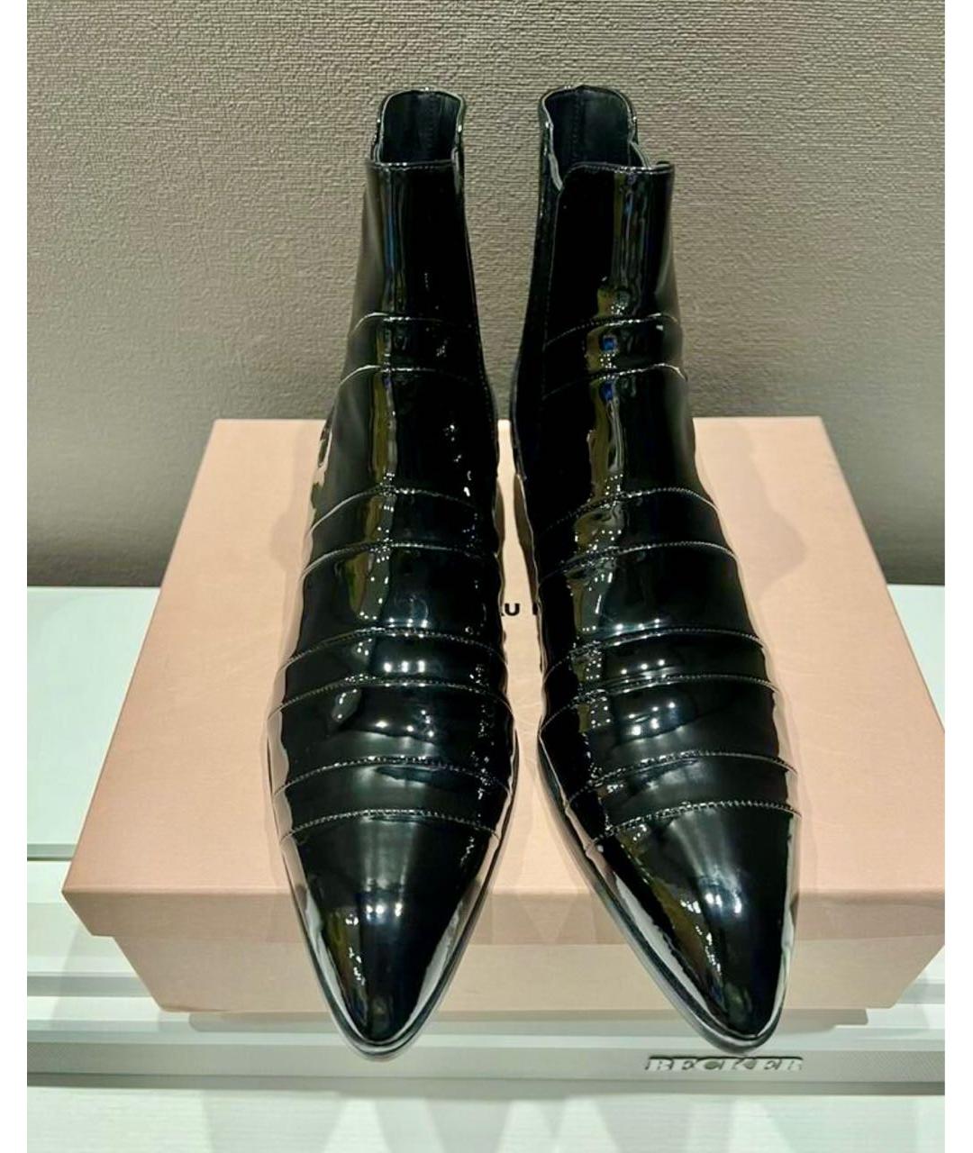 MIU MIU Черные ботильоны из лакированной кожи, фото 7