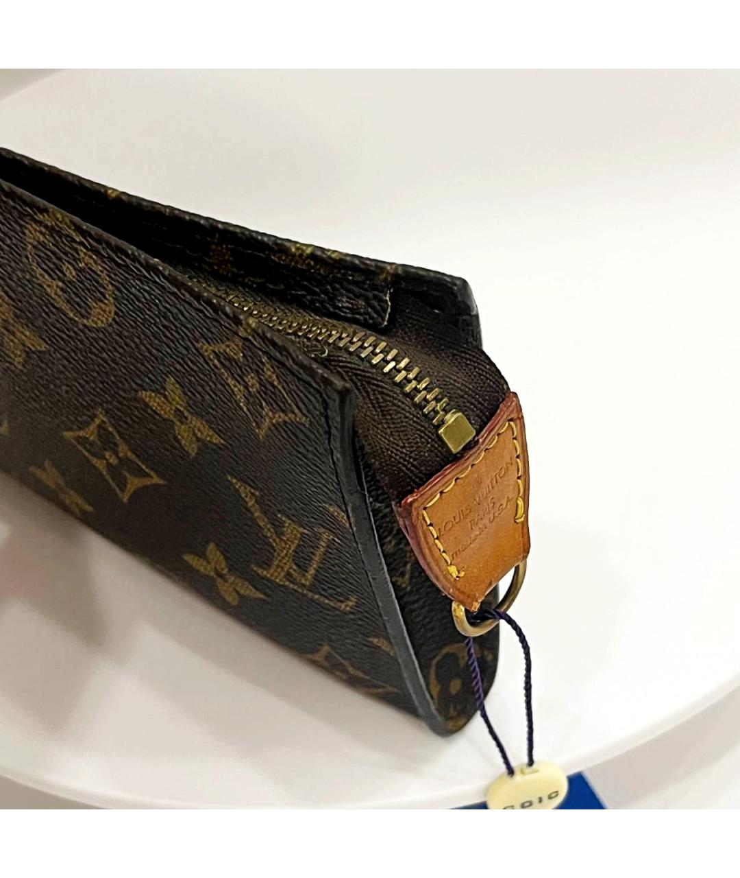 LOUIS VUITTON Коричневый кожаный кошелек, фото 5