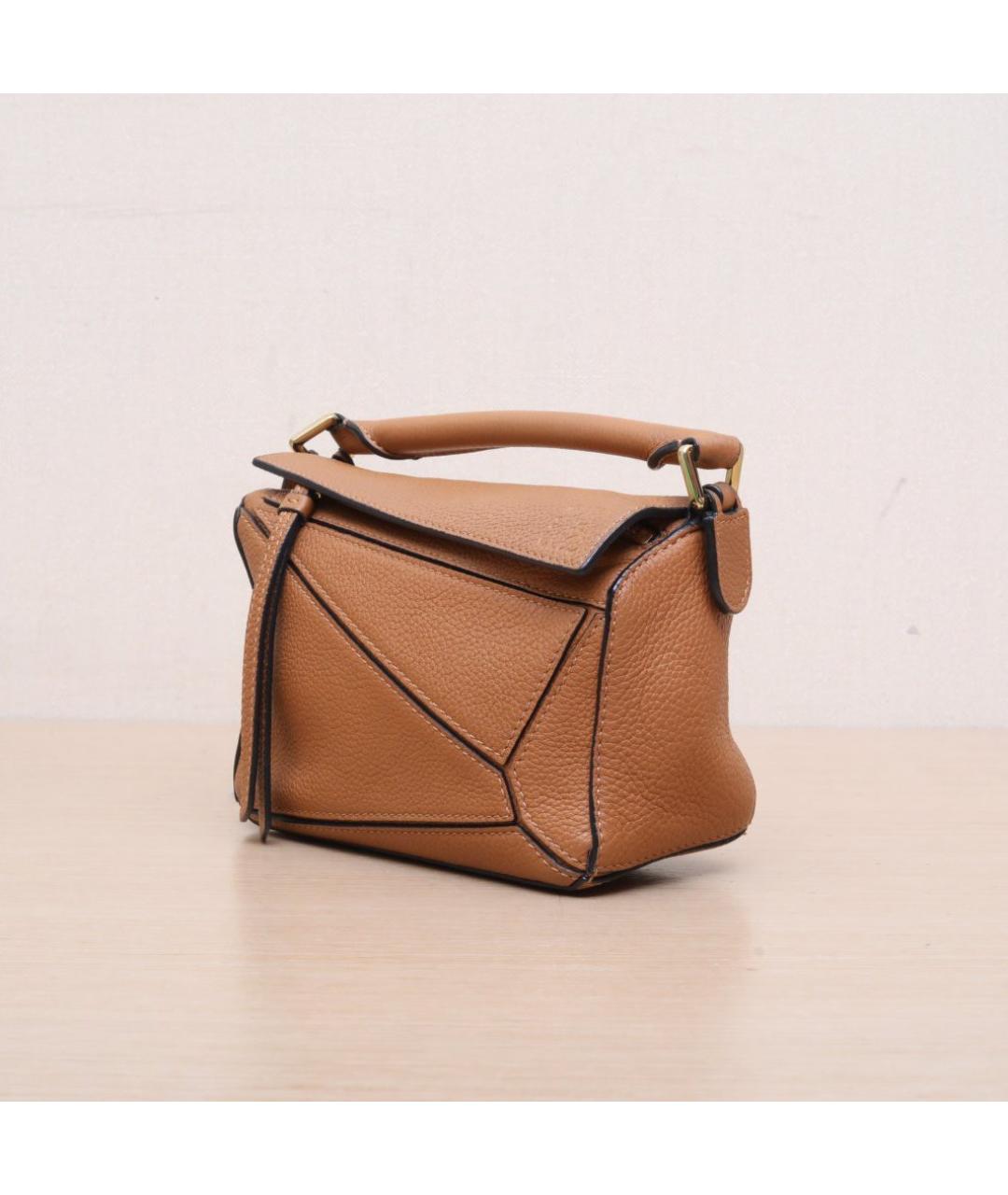 LOEWE Коричневая кожаная сумка через плечо, фото 4