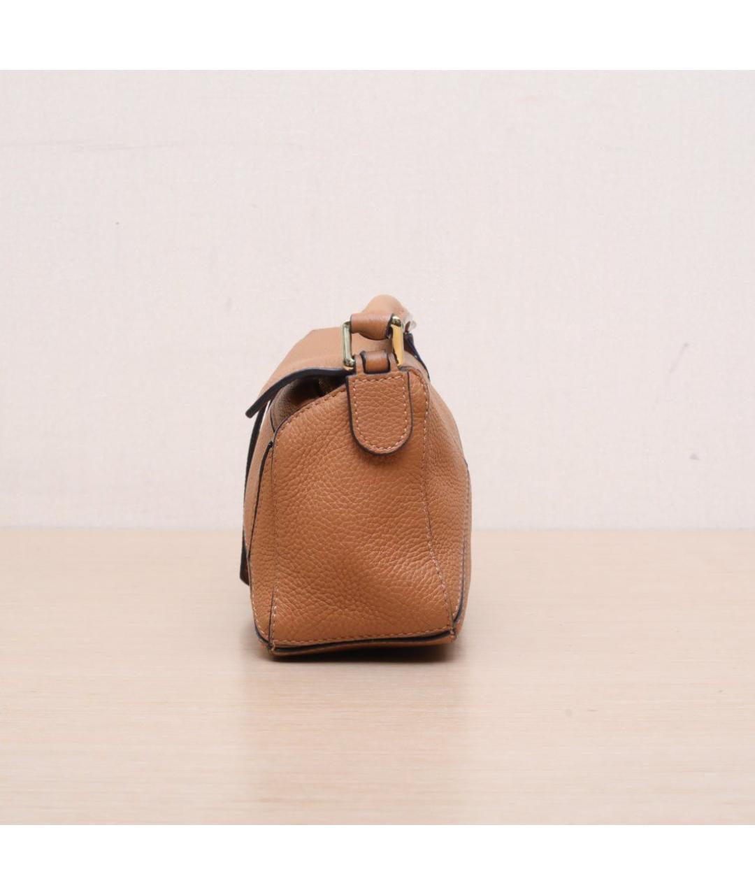 LOEWE Коричневая кожаная сумка через плечо, фото 5