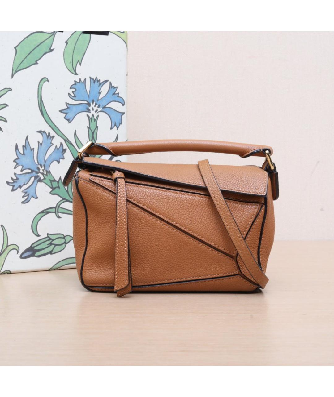 LOEWE Коричневая кожаная сумка через плечо, фото 2