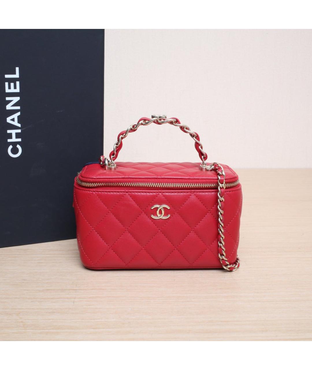 CHANEL Красная кожаная косметичка, фото 2