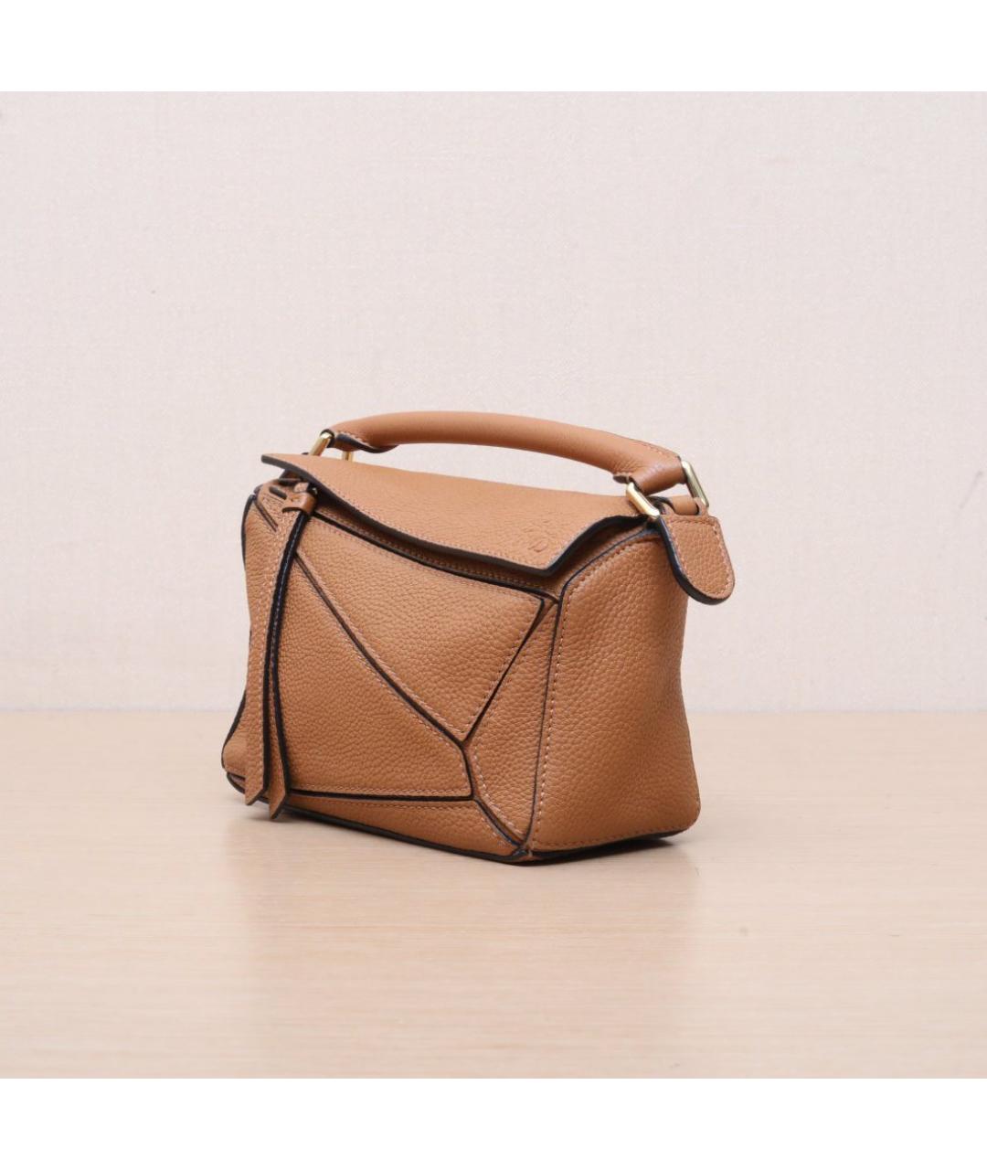LOEWE Коричневая кожаная сумка через плечо, фото 4