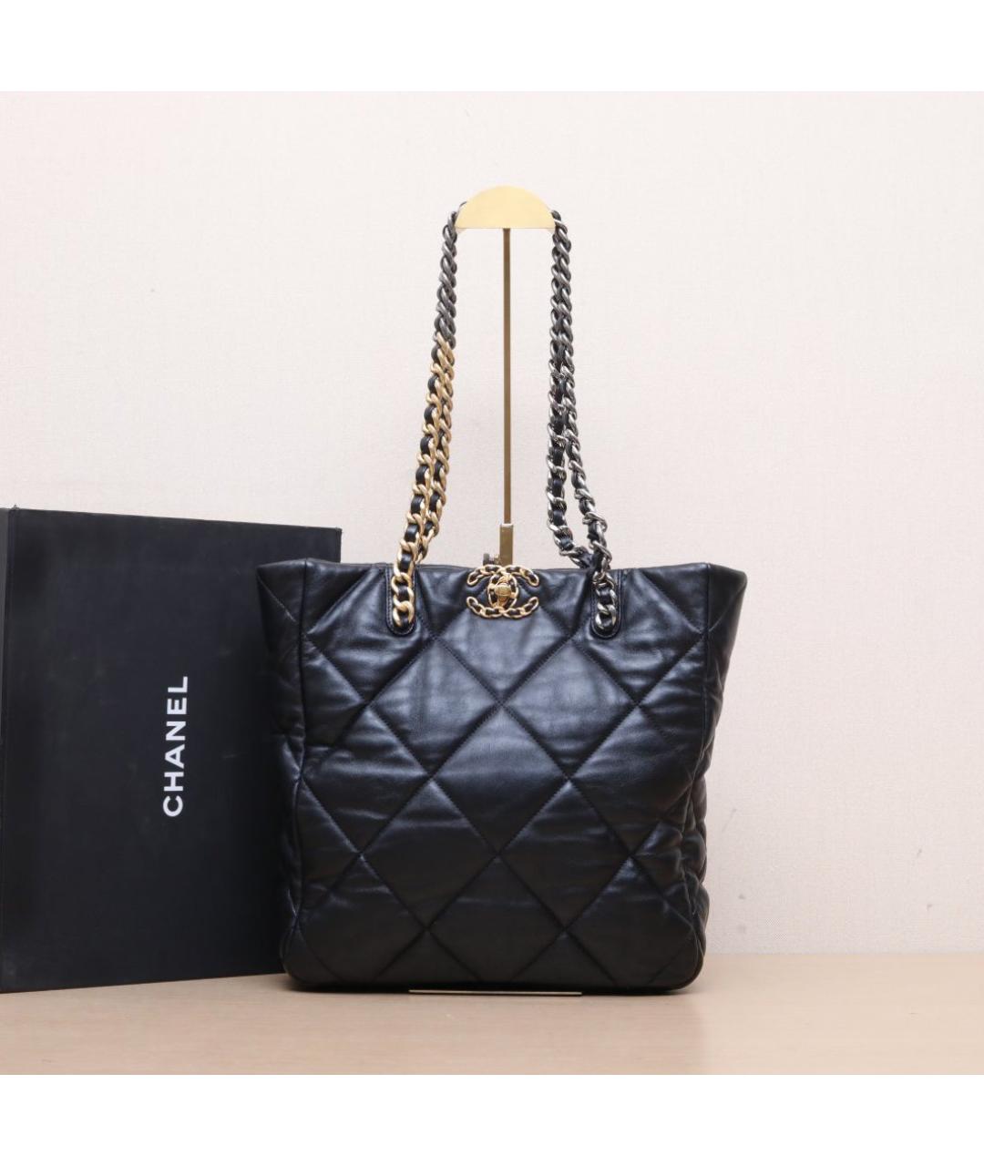 CHANEL Черная кожаная сумка тоут, фото 2