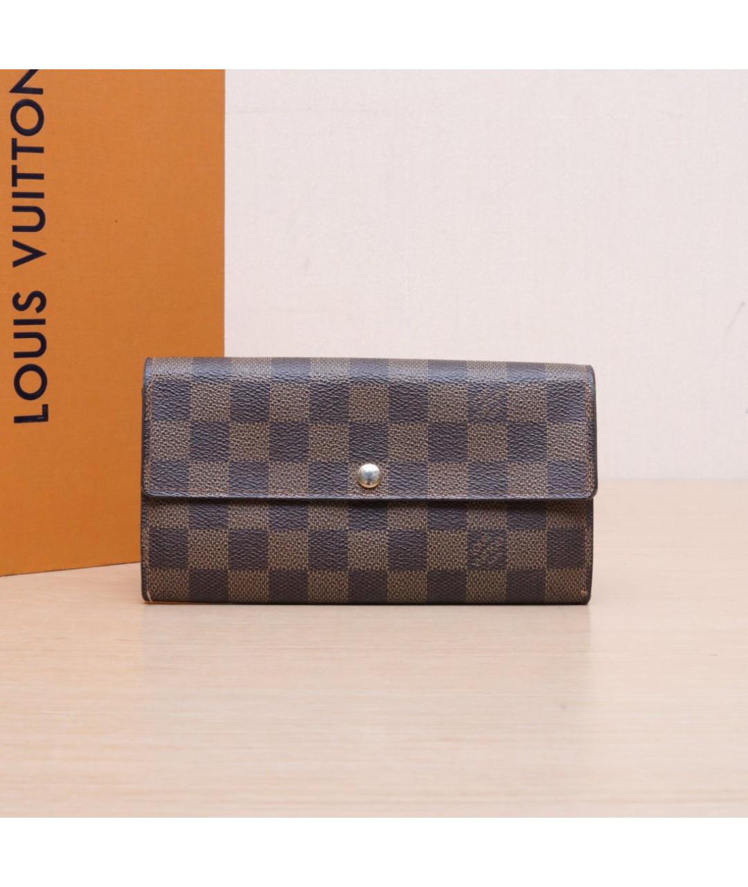 LOUIS VUITTON Коричневый кожаный кошелек, фото 2