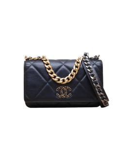 CHANEL Сумка через плечо