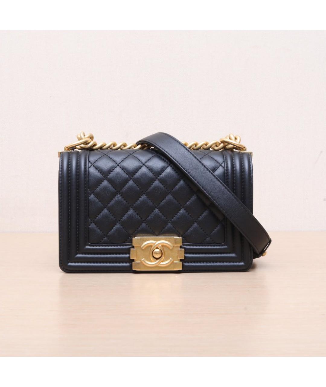 CHANEL Черная кожаная сумка через плечо, фото 3