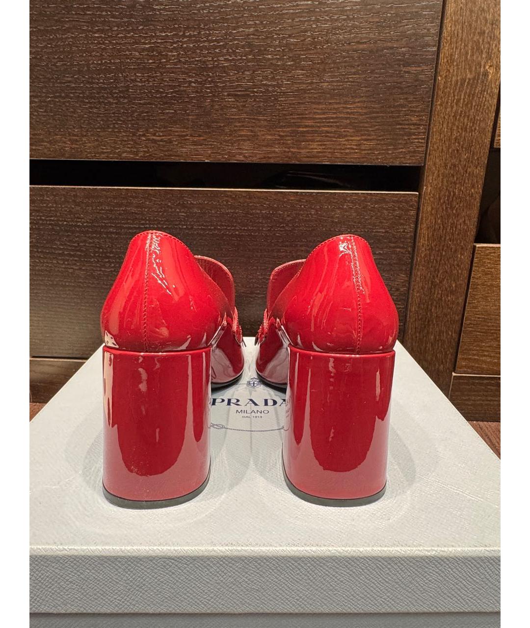PRADA Бордовые кожаные туфли, фото 3