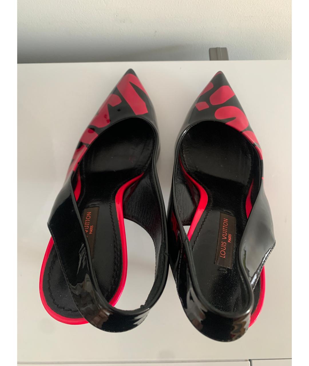 LOUIS VUITTON Черные туфли из лакированной кожи, фото 3