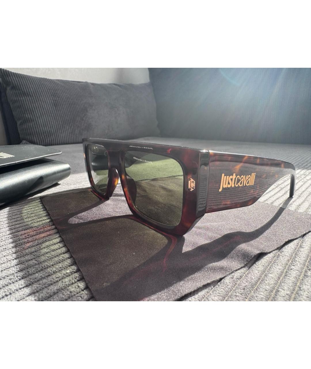 JUST CAVALLI Коричневые солнцезащитные очки, фото 5
