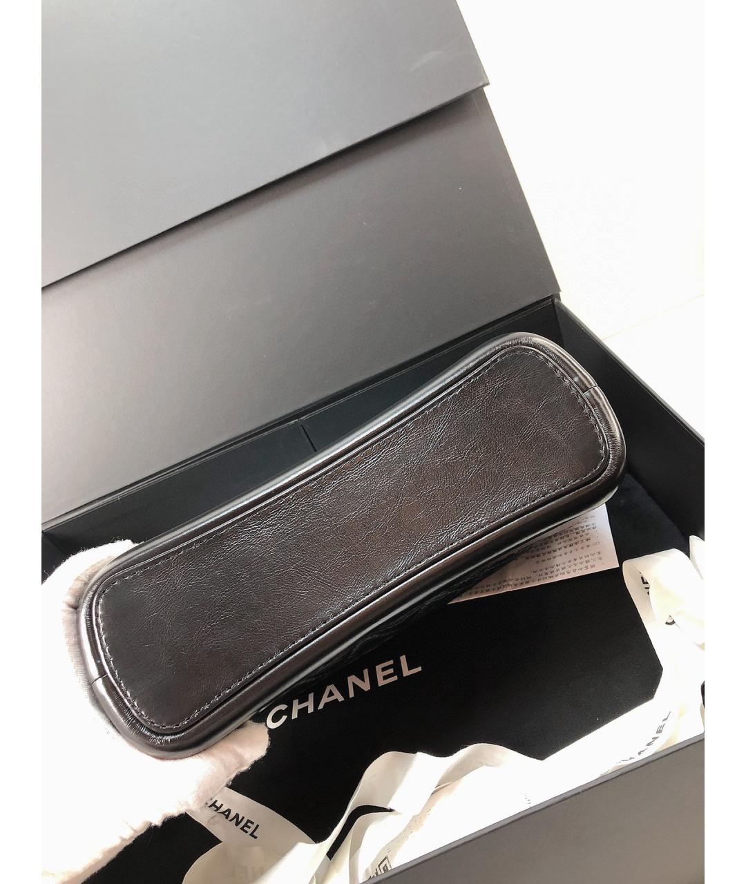 CHANEL Черная кожаная сумка через плечо, фото 3