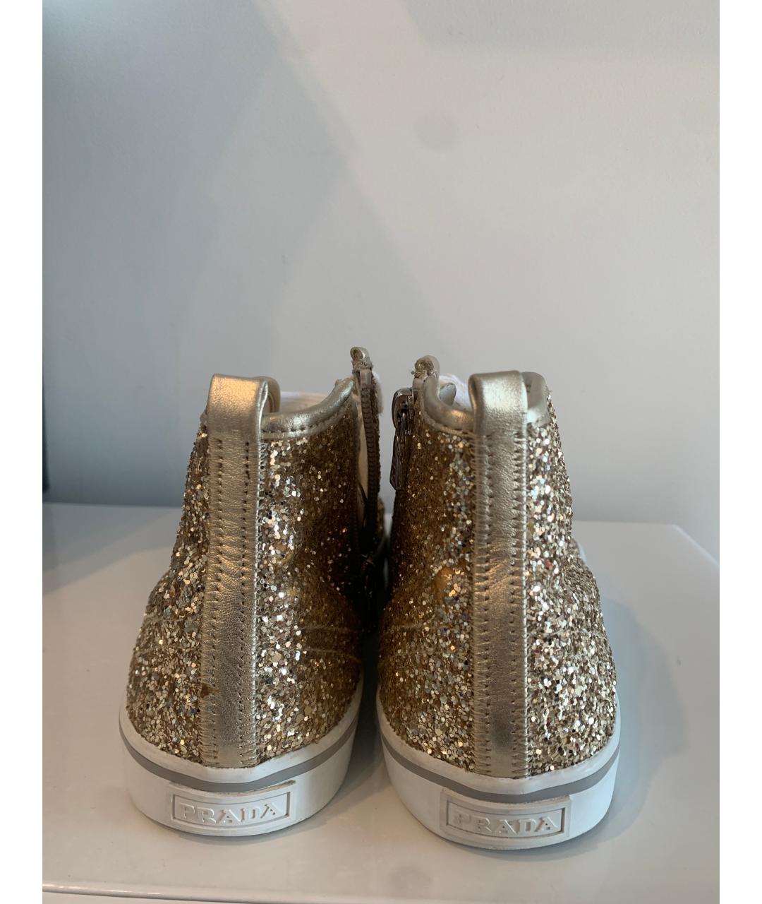 PRADA Золотые кеды, фото 4