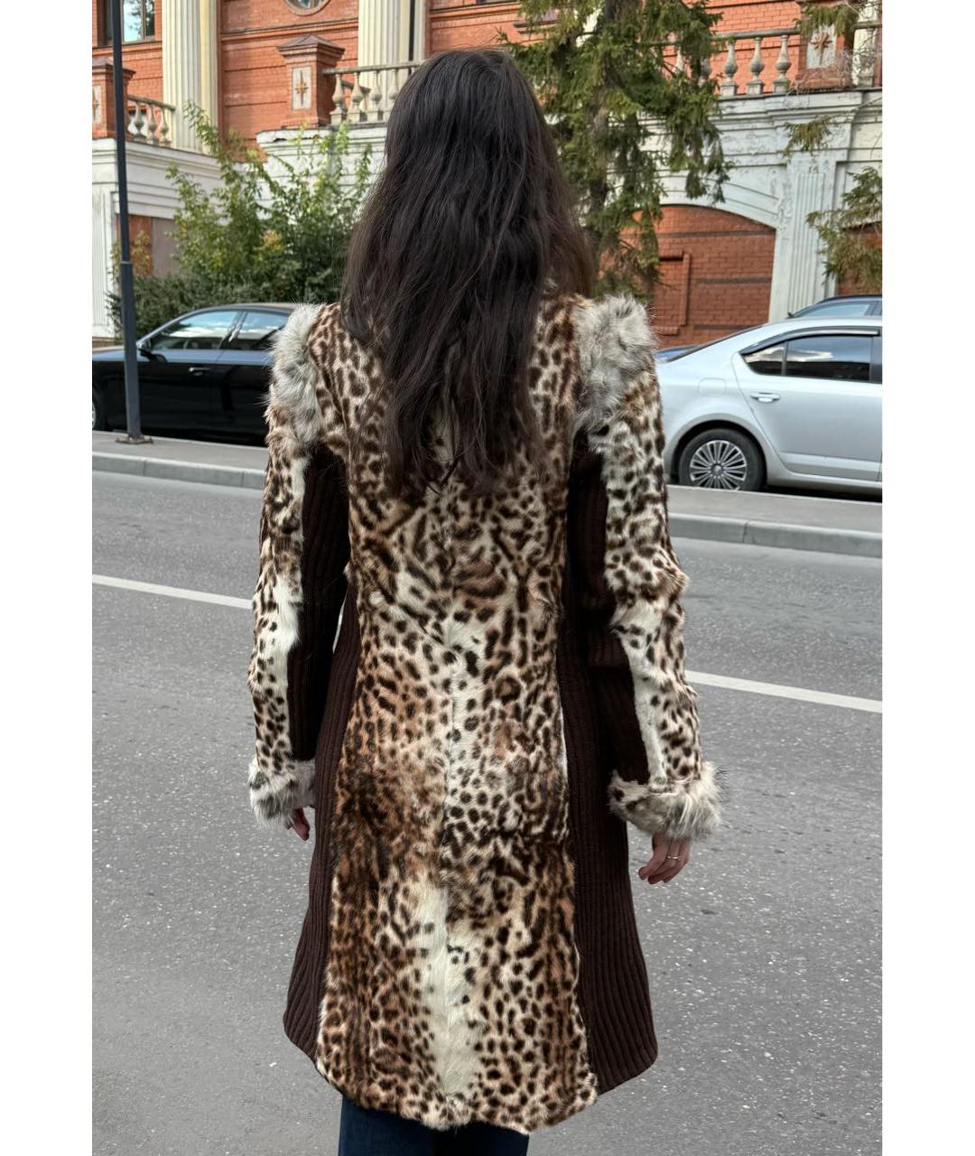 ROBERTO CAVALLI Коричневая меховая шуба, фото 2