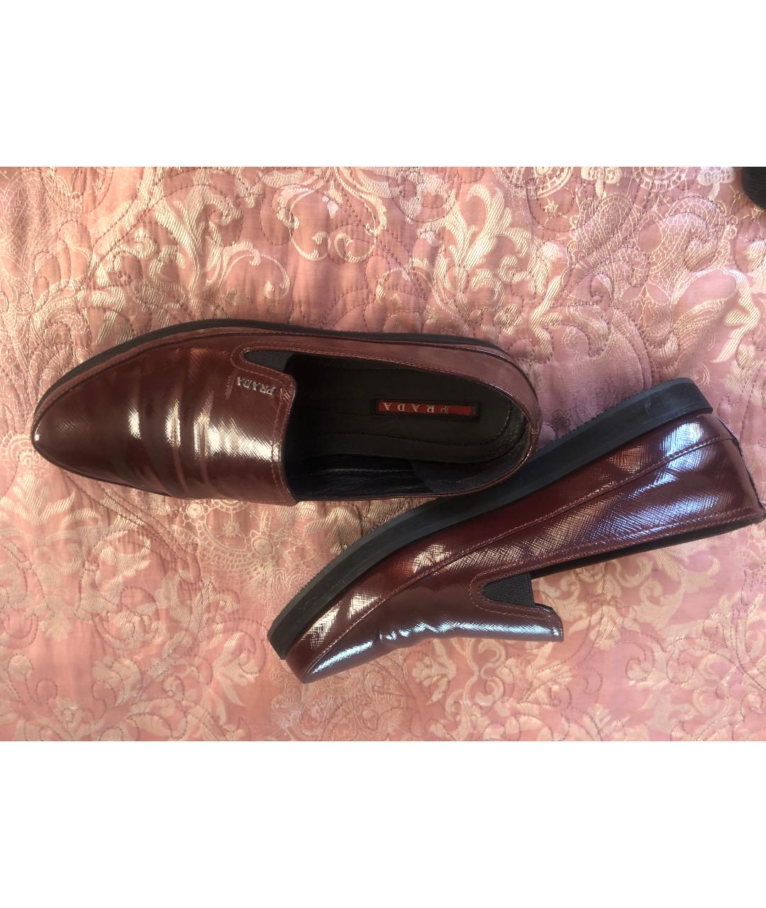 PRADA Бордовые лоферы из лакированной кожи, фото 6