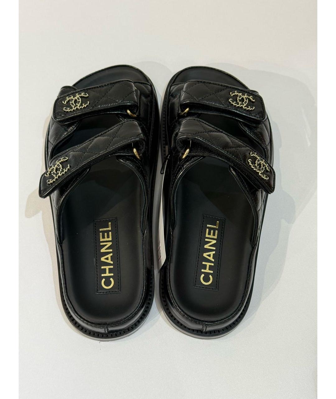 CHANEL Черные кожаные сандалии, фото 2
