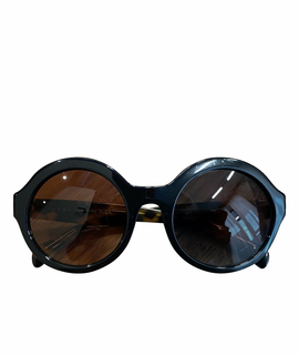 

Солнцезащитные очки PRADA