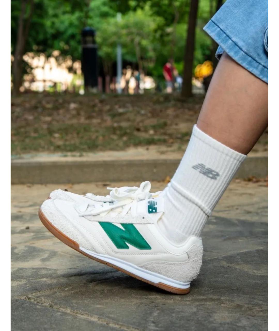 NEW BALANCE Бежевые замшевые низкие кроссовки / кеды, фото 3