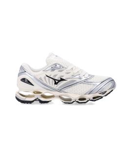 MIZUNO Низкие кроссовки / кеды