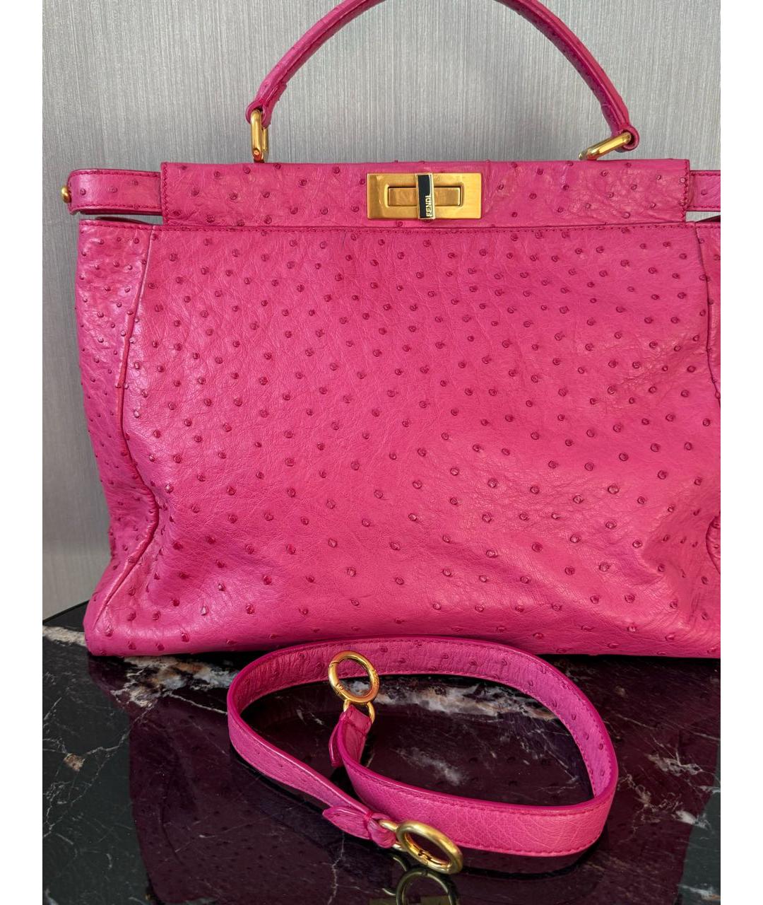FENDI Розовая сумка с короткими ручками из экзотической кожи, фото 8