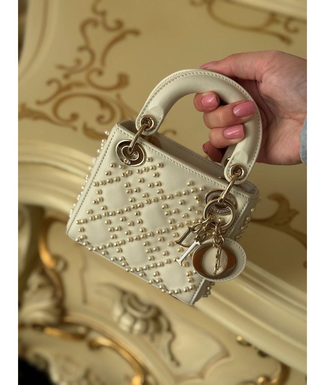 CHRISTIAN DIOR Белая кожаная сумка с короткими ручками, фото 3
