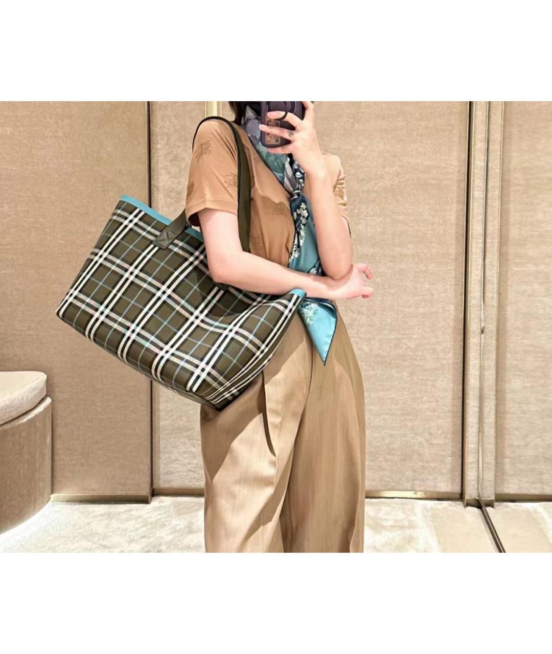 BURBERRY Зеленая сумка тоут, фото 6