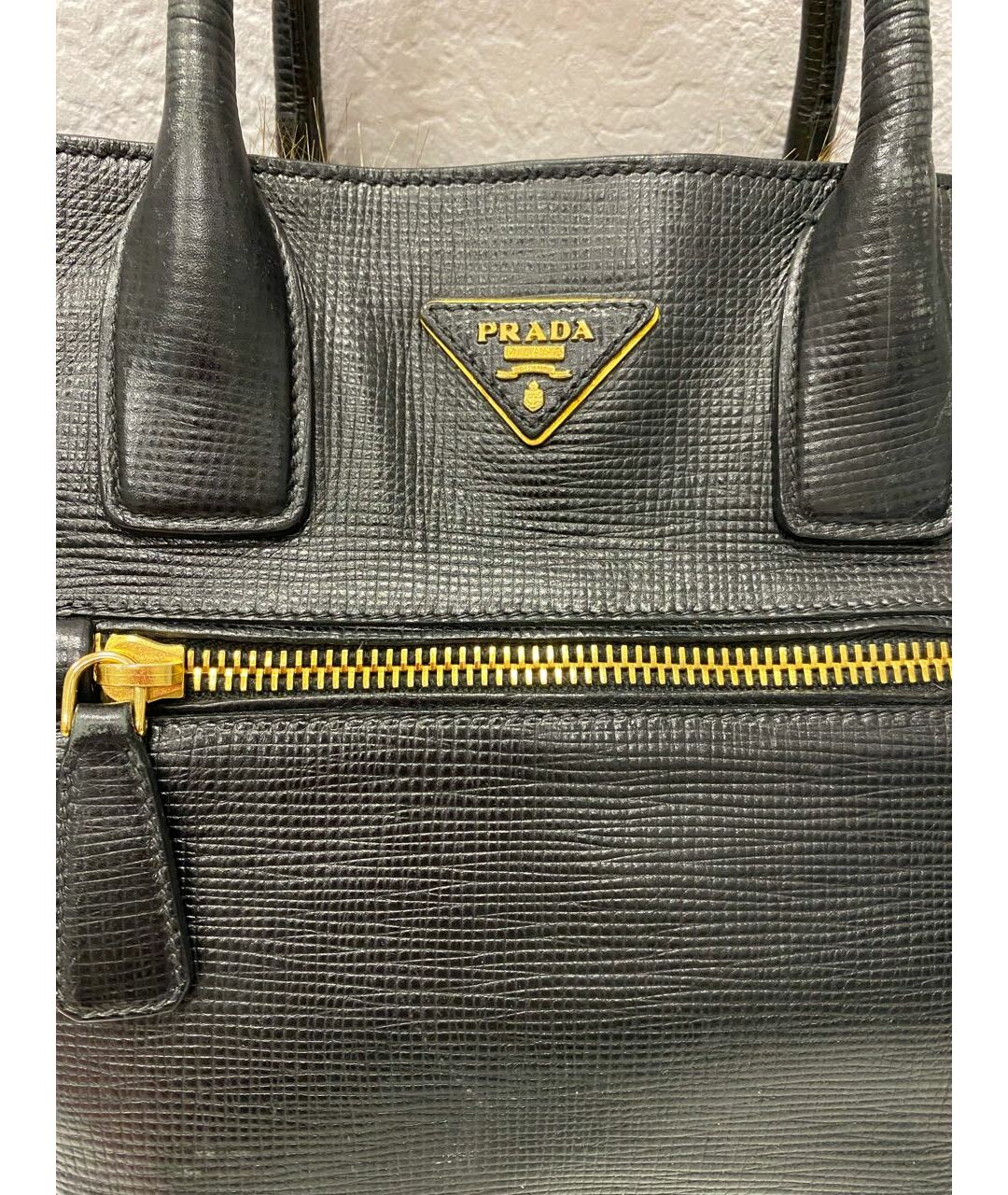 PRADA Черная кожаная сумка тоут, фото 5