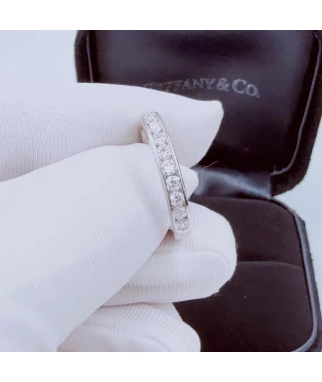 TIFFANY&CO Белое платиновое кольцо, фото 4