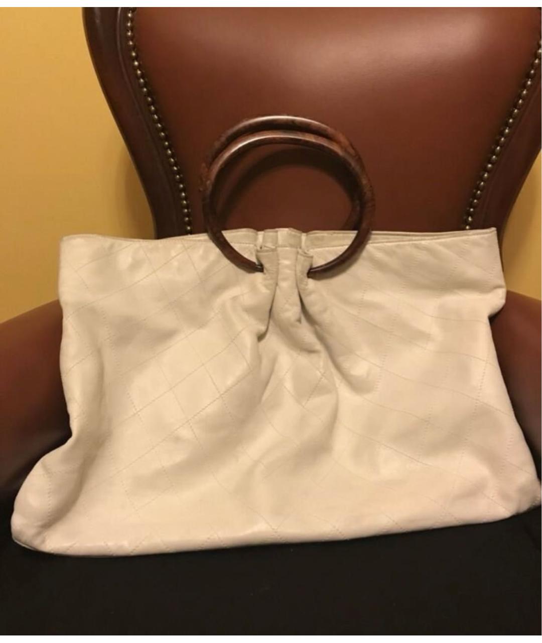 CHANEL Бежевая кожаная сумка тоут, фото 2